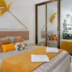 Bonito Estudio Carihuela Con Terraza, Wifi, Playa A 150 Metros